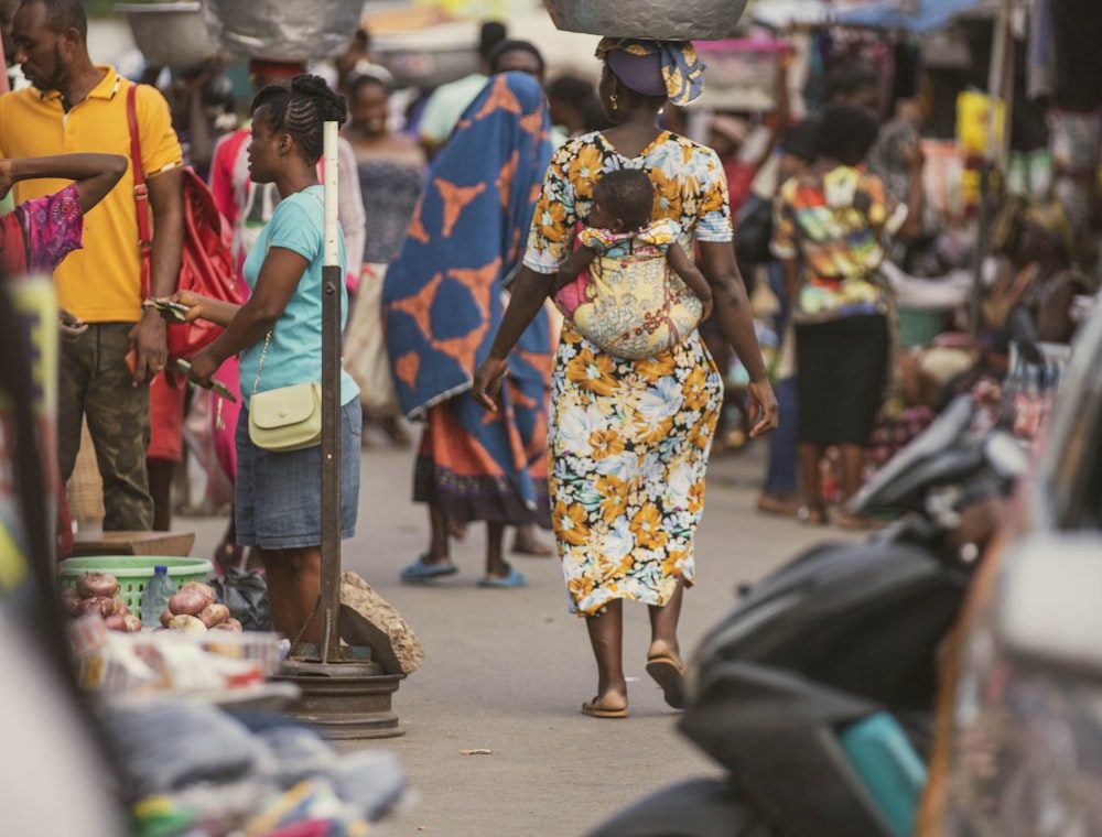 A busy street market in Ghana